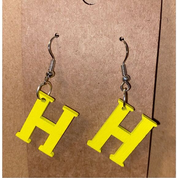 ☀️3/$12☀️ Letter “H” Wood Earrings (Yellow) - Picture 1 of 3